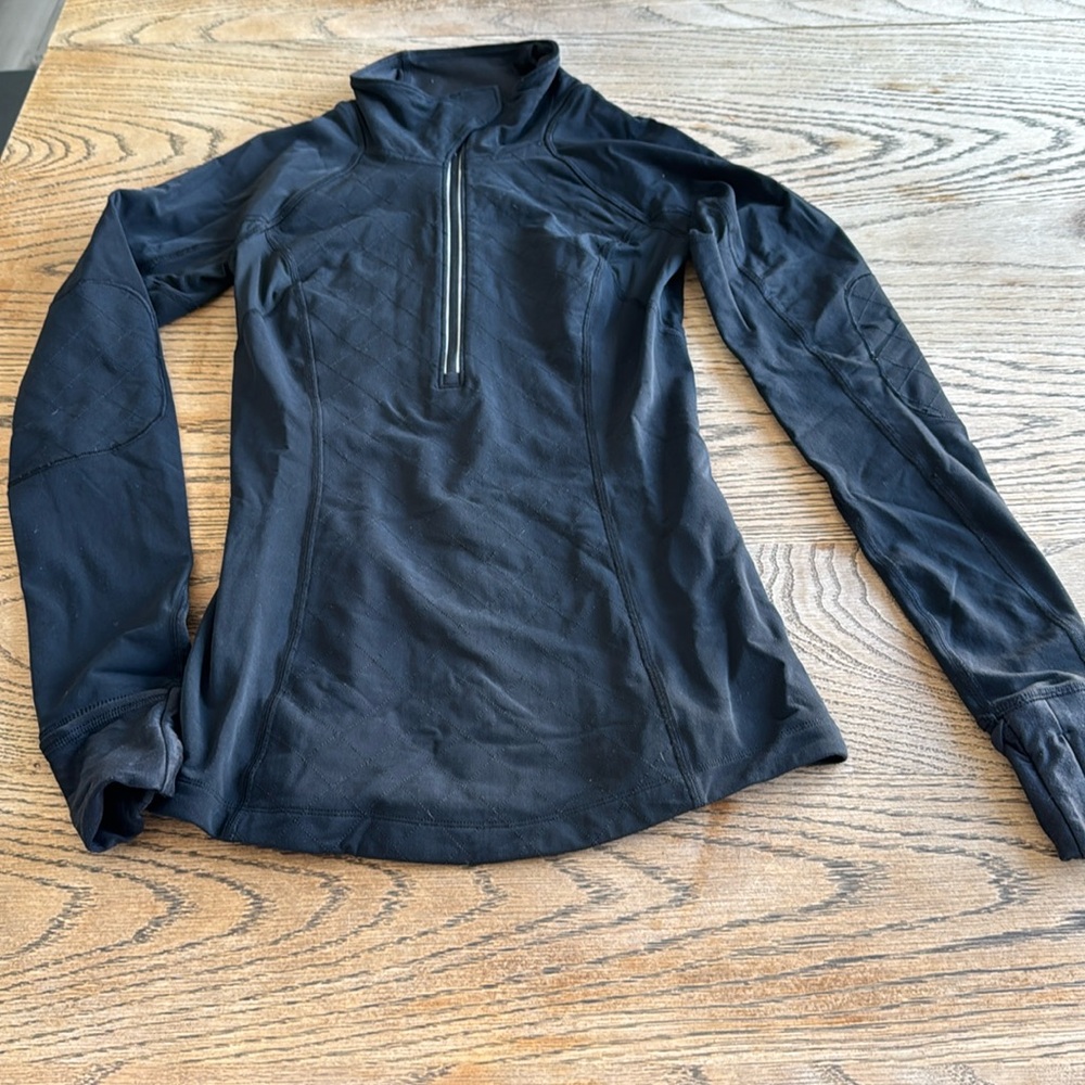 Lululemon tech run pullover black sz 4